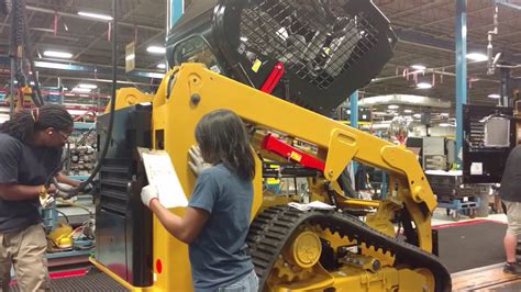 skid steer challange|Caterpillar Factory Mannequin Challenge – Cat Skid Steer Loader .